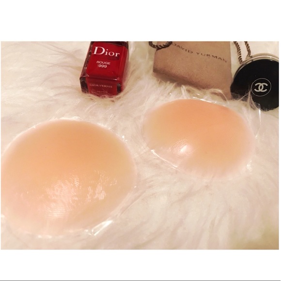 Silicone Nipple Cover - Picture 1 of 2